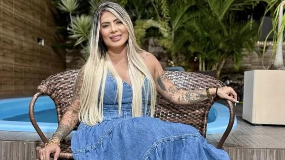 Influencer que se intitula pastora vira alvo de críticas após cobrar por orações e levar vida de luxo.
