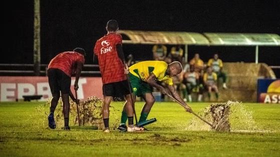 Após gramado alagado, Cuiabá e Real Noroeste se enfrentam nesta quinta (22) pela Copa do Brasil.