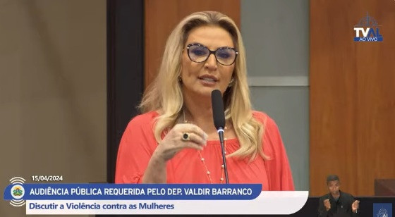 Primeira-dama de Cuiabá lembra ofensa na campanha e faz apelo para pré-candidatos