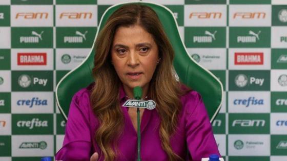 Dirigente do Palmeiras rebate criticas sobre gramado sintético: "Ganhamos Libertadores e Supercopa em grama natural".