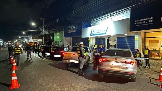 Blitz em Cuiabá prende 20 por embriaguez ao volante e remove 44 veículos 