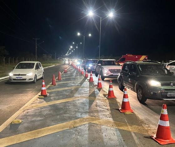 Quatro pessoas são presas por embriaguez ao volante em blitz na estrada de Chapada 