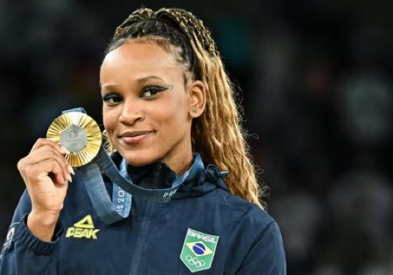 Rebeca Andrade fatura mais que Simone Biles nas Olimpíadas 2024; veja valores