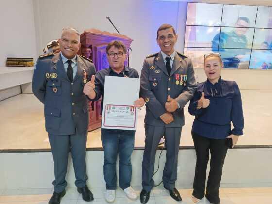 Professor José Vieira foi homenageado pelo Comando Geral da Polícia Militar de MT