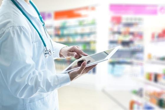 Farmacêutico está autorizado a participar ativamente do desenvolvimento de produtos e serviços da Saúde Digital