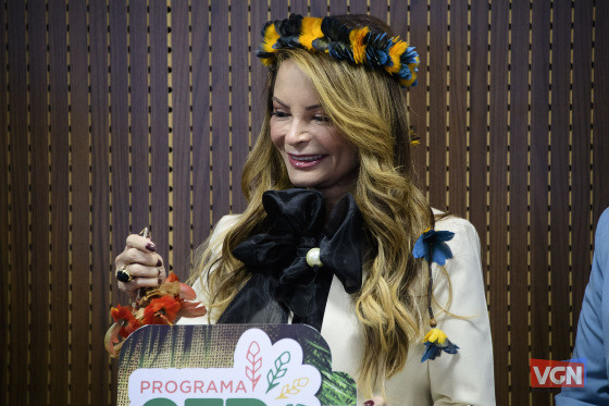 Primeira-dama, Virginia Mendes, empresário Erai Maggi (meio) e o governador Mauro Mendes