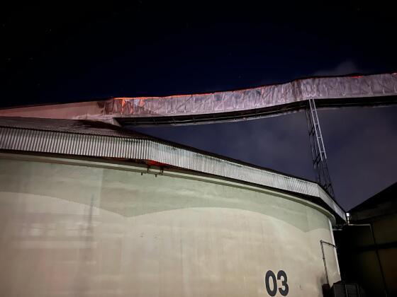 Incêndio atinge silos, túneis e esteira de transporte de grãos da empresa BRF 