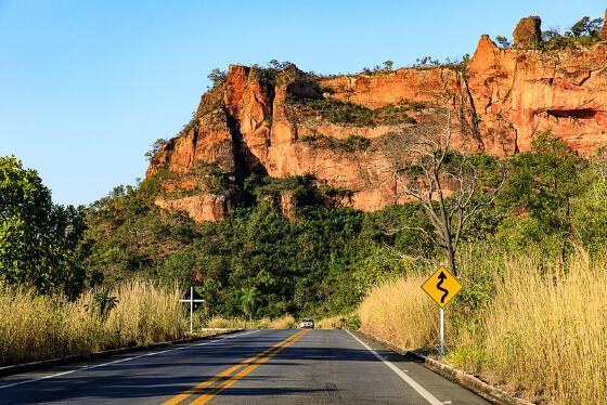 Governo de MT veta projeto criticado por liberar plantio de eucalipto em APA de Chapada dos Guimarães