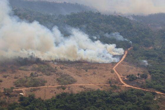 Governo de MT é convocado pelo STF para responder sobre ações de combate a incêndios