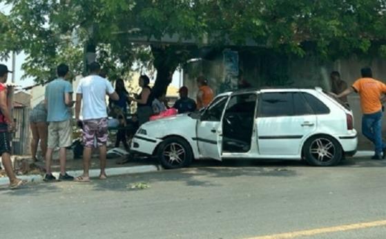 Adolescente fica gravemente ferida após ser atropelada em ponto de ônibus em Cuiabá 