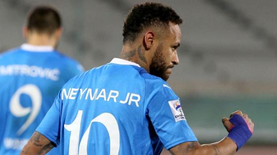 Neymar reestreia pelo Al-Hilal após mais de um ano parado por lesão.