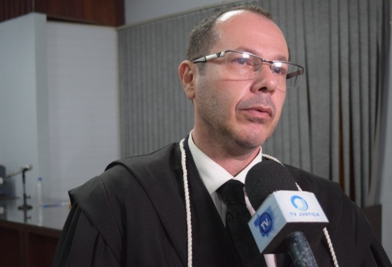 Decisão de Cristiano Zanin atende pedido da Polícia Federal; Tribunal de Justiça nega buscas em fóruns e no prédio do TJMT