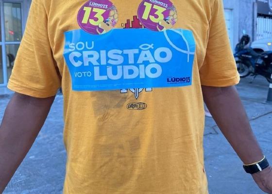 Militante do PT é agredido por apoiador do candidato Abilio Brunini em avenida de Cuiabá 