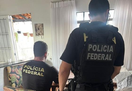 PF cumpre mandado de busca em casa de pedófilo em Cuiabá 