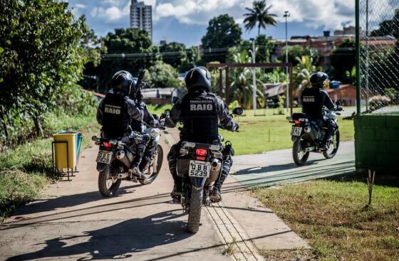 Policiais militares e civis reforçam segurança no interior de MT após atentado contra advogado 