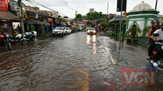 Chuvas que atingiram o município no mês de janeiro deste ano provocaram alagamentos em diversos bairros