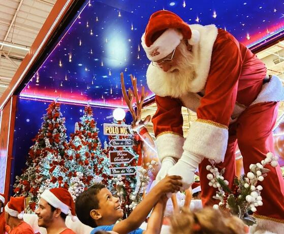 Caravanas de Natal da Coca-Cola farão apresentações em dez cidades do Mato Grosso; saiba detalhes