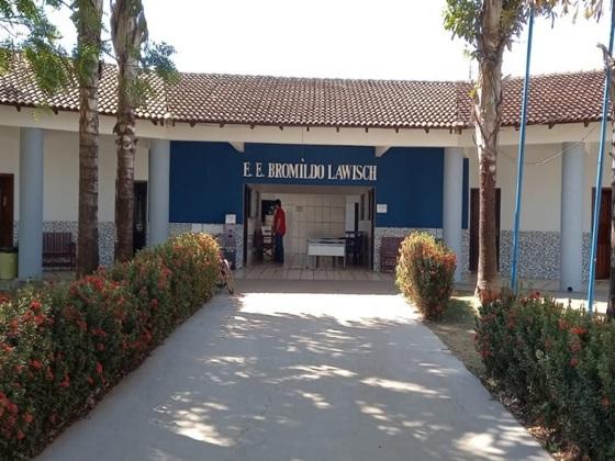 Escola Bromildo