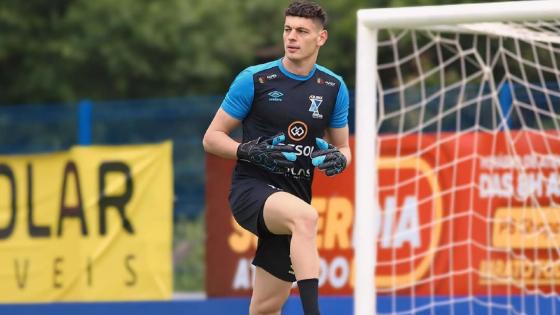 Azuriz empresta o goleiro Arthur para o Cuiabá até o fim de 2025