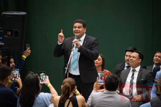 Posse; Prefeita; Flávia Moretti;Wanderley Cerqueira;Presidente da Câmara;