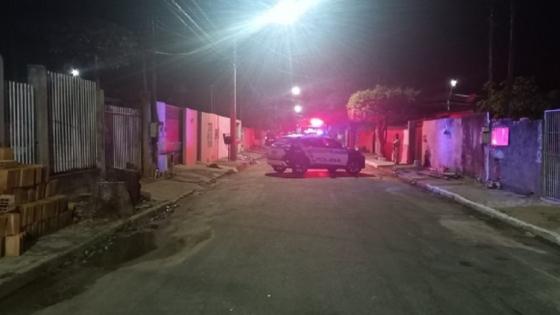 Homem é executado na calçada de casa no interior de MT.