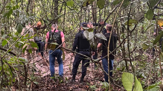 Mais de dez corpos são encontrados em cemitério clandestino em MT