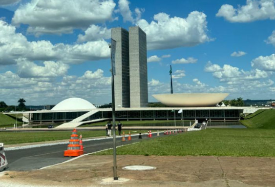 https://cdn.vgnoticias.com.br/storage/webdisco/2025/02/21/capa/default/T1595P1/2795a315df0dd1ca0bc41220d5efb3ed.png