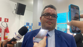Adilsinho ironiza Abilio após recado sobre prefeita: “Auxilie o secretário a limpar VG