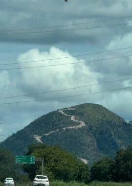 Justiça nega intervenção na Sema, mas exige plano urgente para o Morro de Santo Antônio