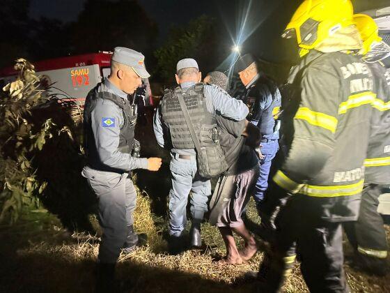 Homem em surto ameaça família e tenta provocar explosão em residência de Cuiabá