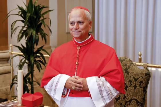 Robert Prevost é eleito novo papa e adota o nome Leão XIV 