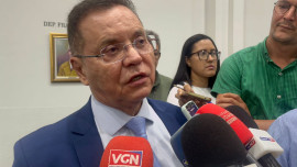 Botelho critica prisão domiciliar de Bolsonaro: “Foi exagero”
