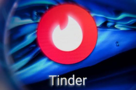Golpe do restaurante cresce no Brasil e Tinder cria canal de apoio a vítimas