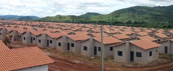 Famílias de baixa renda serão beneficiadas com retomada de obras habitacionais