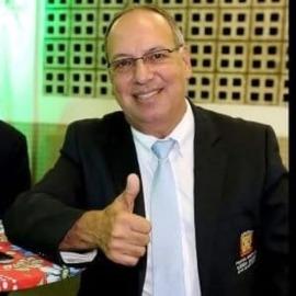Wilson Pires passa por cirurgia após diagnóstico de diverticulite