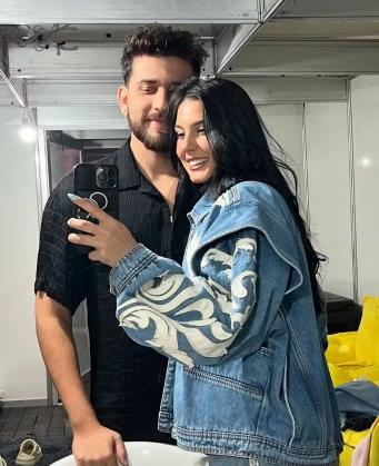 Separados, Mioto e Ana Castela esquenta o clima no palco  