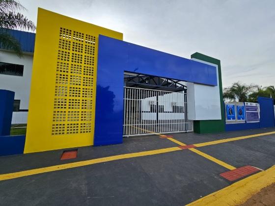 Diretora volta ao cargo após exoneração considerada ilegal