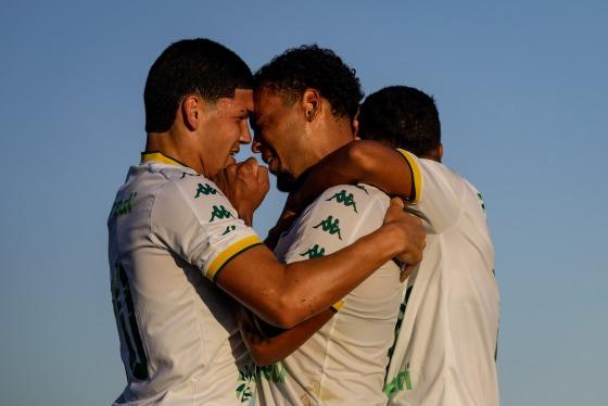 Cuiabá encara Fluminense pelo Brasileirão Sub-20.