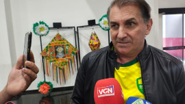 Bolsonaro da Shopee debocha de jornalistas e ameaça ministro 