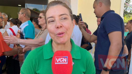 Flávia Moretti; Prefeita;