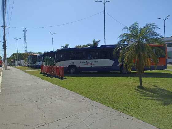Várzea Grande recebe cinco novos ônibus com ar-condicionado, wi-fi e acessibilidade