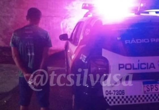 Dupla é presa após briga com faca e taco de sinuca em bar
