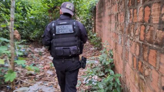 Três pessoas são presas durante investigação de cemitérios clandestinos