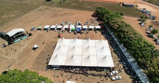 MPE quer explicações de Carlinda por 17 anos de festas com carne trocada por serviços