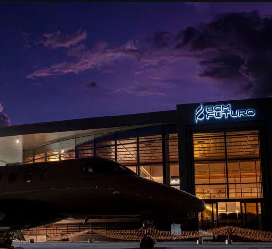Mesmo em área pública, Abilio quer manter aeroporto de luxo e promete regularização