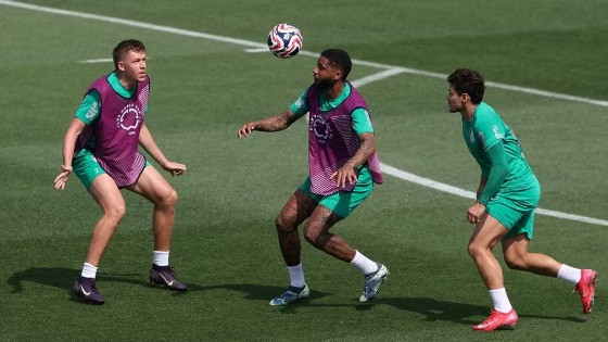 Palmeiras terá formação inédita e novo capitão.
