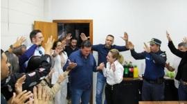 A sombra que governa VG: Carlos sai do cargo, mas não do poder