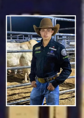 Peão de rodeio morre ao ser pisoteado