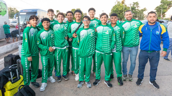 Atletas cuiabanos embarcam para Campeonato Estadual Escolar.