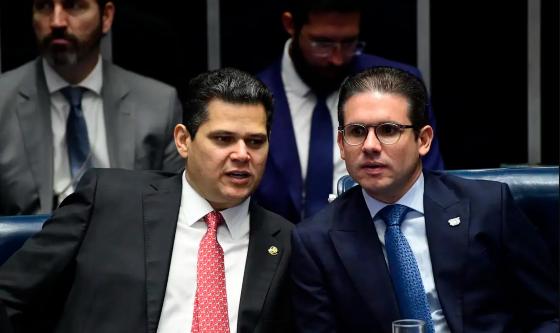 Davi Alcolumbre e hugo motta